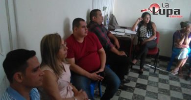 A cumplir compromisos, propietarios de establecimientos sobre la avenida Donado entre calles 20 y 36 A cumplir compromisos, propietarios de establecimientos sobre la avenida Donado entre calles 20 y 36