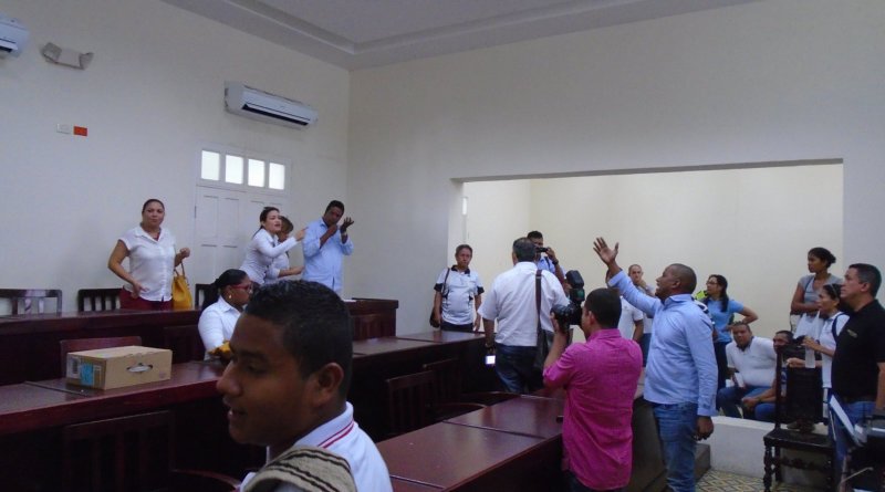 Concejal Oladis Correa y Gerente de Intraciénaga “chocan” nuevamente y prenden la mecha de un bochornoso enfrentamiento entre mayoría y minoría