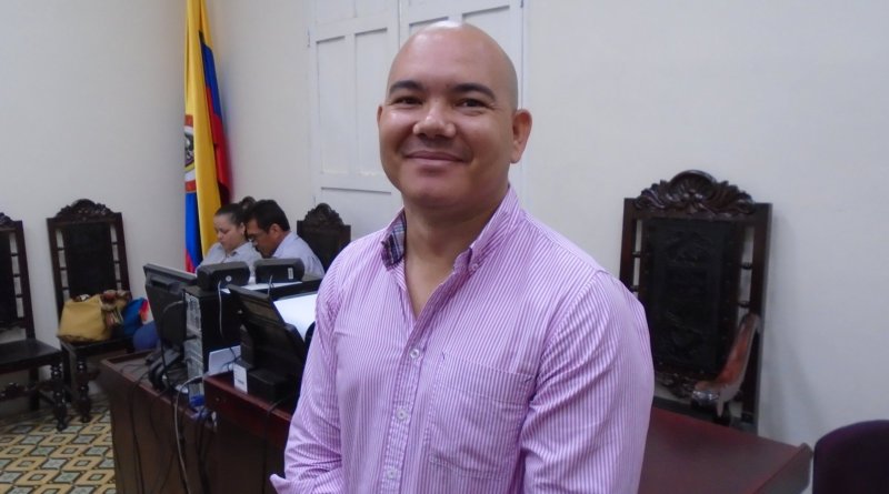 Contratación 2016 revela secretario administrativo Dani Fandiño en Concejo de Ciénaga