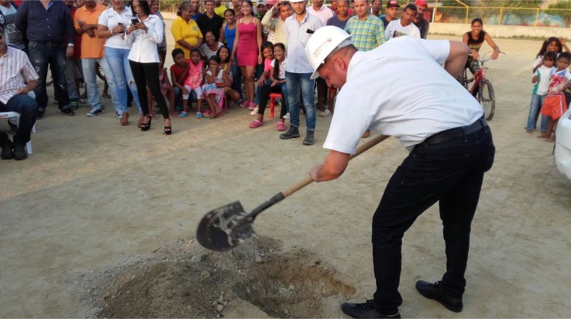 Alcalde de Ciénaga inicia construcción del Parque del Sol y Remodelación de la Cancha La Nevada