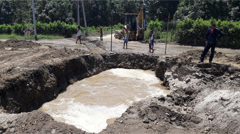 Operadores de la Sierra repara tubería y restablece servicio de agua potable en Ciénaga y Puebloviejo