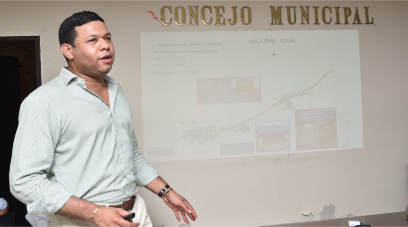 Gerente de Aguas del Magdalena asegura en Puebloviejo que acueducto será entregado a finales de año