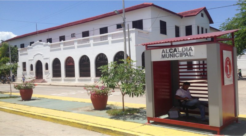 Gobierno Pérez Díaz instala punto de información turística en el centro histórico de Ciénaga