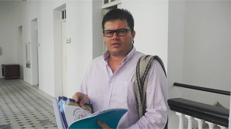 Estudiantes salen el viernes de vacaciones, entre la espada y la pared secretarios de Educación por directiva ministerial 37