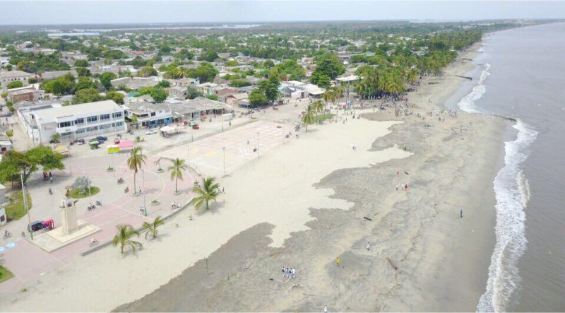 Cierre de playas por 48 horas decretan autoridades en Ciénaga ante fenómeno inusual en el mar