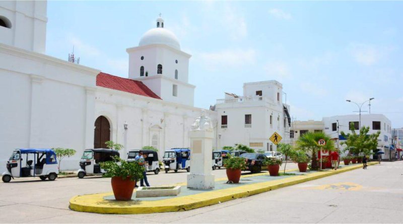 A Ocad Municipal proyecto de adecuación y peatonalización de la Plaza del Centenario