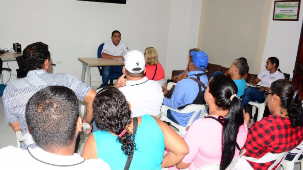 Ciemprende y comité de comerciantes definen fechas para sortear locales e ingresar al mercado público de Ciénaga