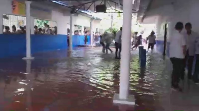 Colapsa colegio El Carmen con aguacero caído en Ciénaga