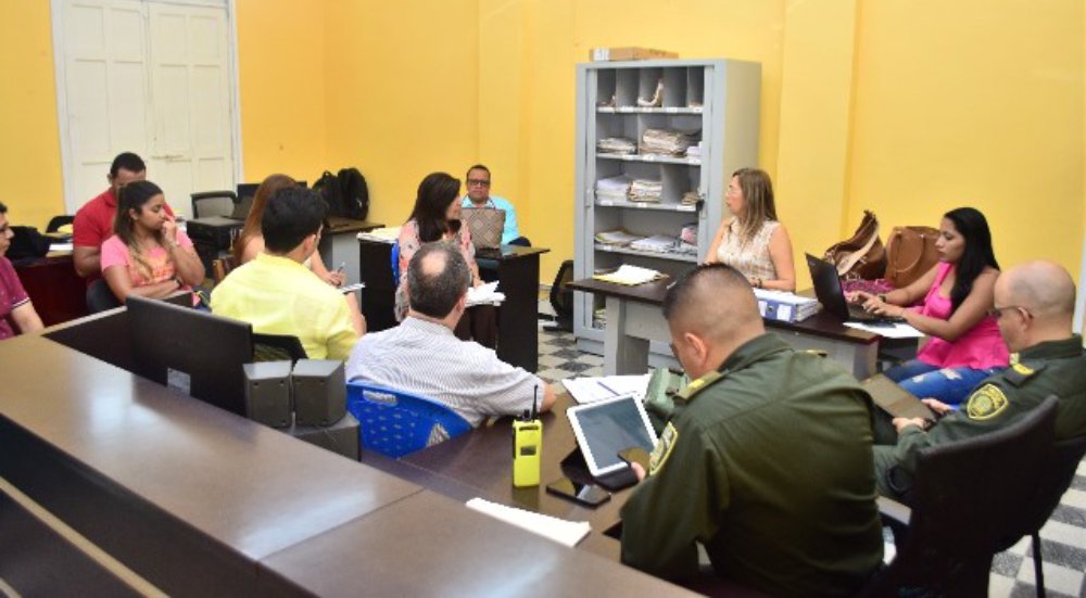 Delegada Departamental de la Registraduría verifica compromisos para garantizar elecciones en Ciénaga