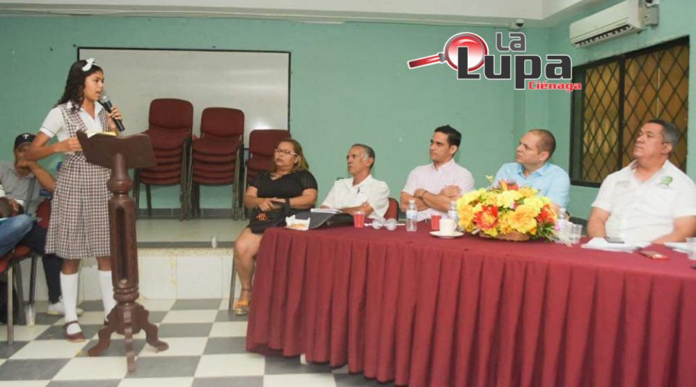 Alcalde Edgardo Pérez reconoce falencias en el inicio del nuevo PAE