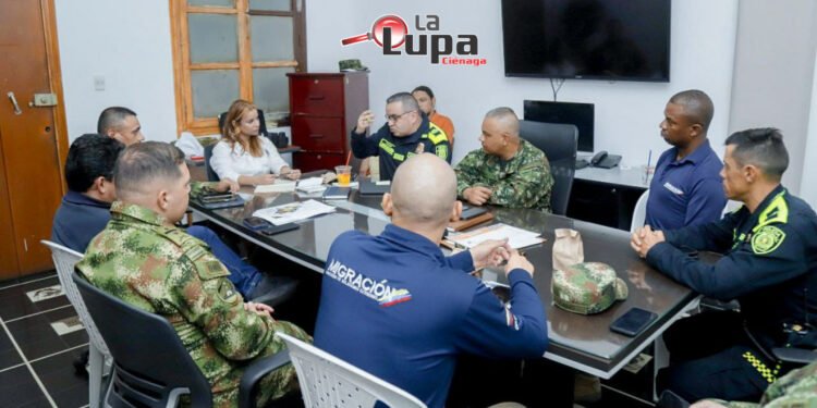 Gobernación y autoridades reafirman plan de acción para garantizar seguridad en vías del Magdalena durante la temporada