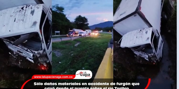 Sólo daños materiales en accidente de furgón que cayó desde el puente sobre el río Toribio