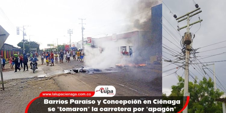 Barrios Paraíso y Concepción en Ciénaga se “tomaron” la carretera por “apagón”