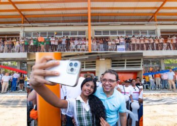 ¡Un nuevo Colegio y Cancha Múltiple para el Sur del Magdalena! Obras que ratifican un antes y un después con la llegada de Caicedo a la Gobernación y que continúa Martínez